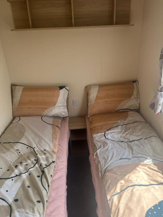 Kings Caravan Park شابيل سانت ليوناردز المظهر الخارجي الصورة